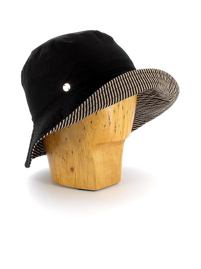 Sirpa bucket -hattu